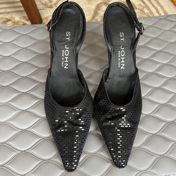 💕St. John Black Silk Satin Paillette Evening Slingbacks Rhinestone Buckles 7.5 - Picture 2 of 11